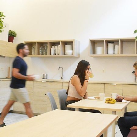 Broz Hostel Granada Eksteriør bilde