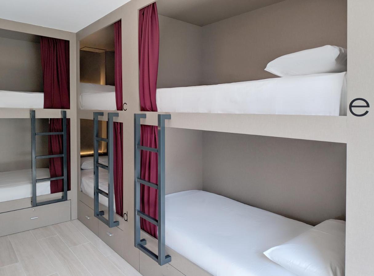 Broz Hostel Granada Eksteriør bilde
