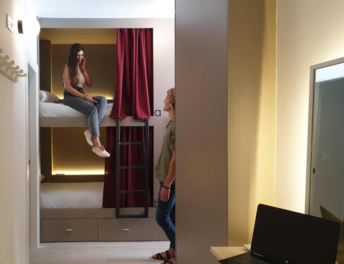 Broz Hostel Granada Eksteriør bilde